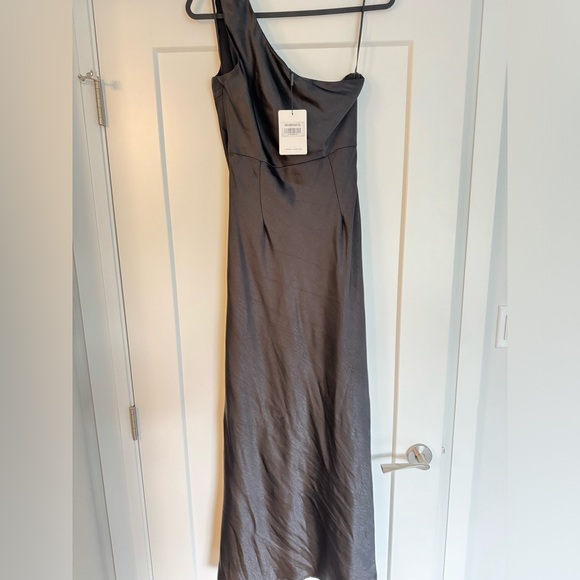 Hello Molly One Shoulder Aurora Black Satin Dresss - Picture 5 of 9